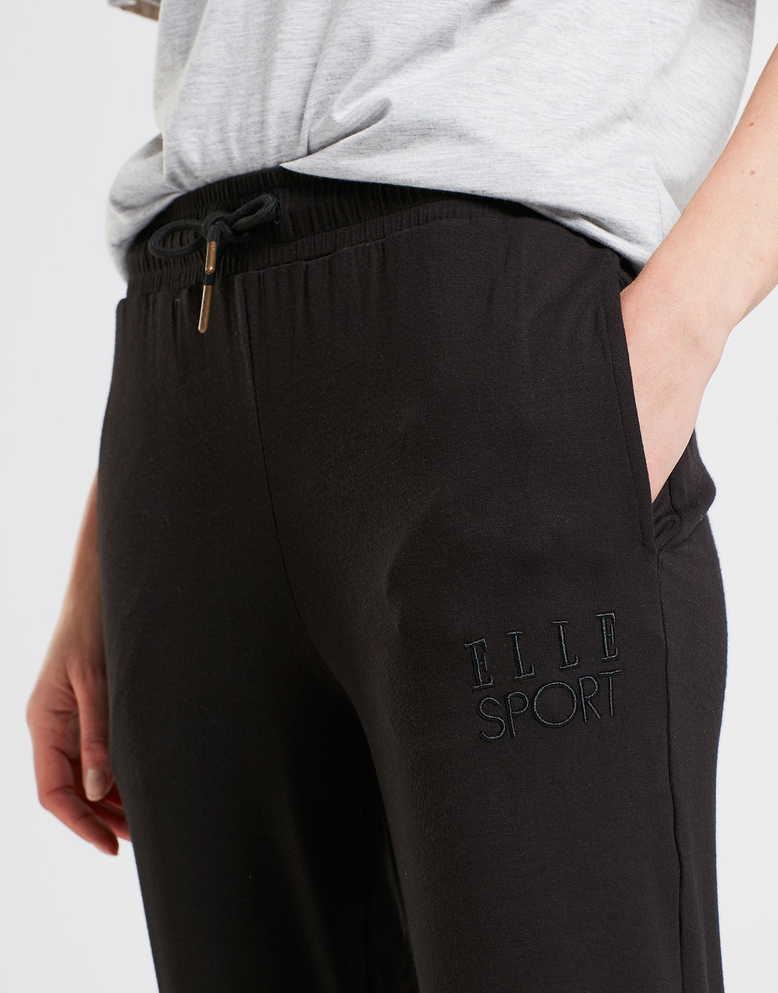 Elle jogging bottoms 2025
